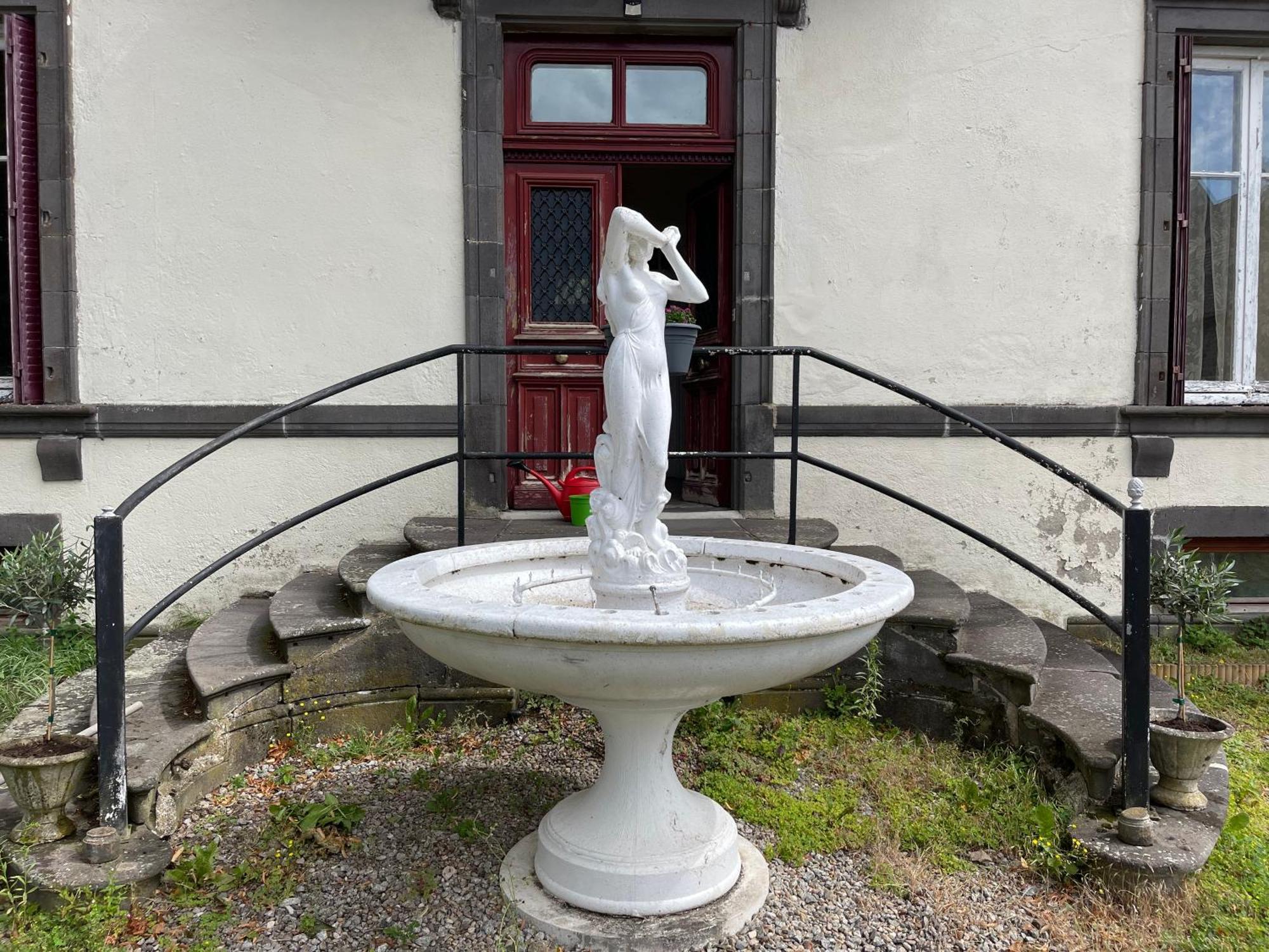 Le Chateau Giat Екстериор снимка